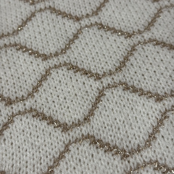 NWT Gorgeous And Elegant Cream Knit Maxi Dress With Rose Gold Metallic Thread - Picture 2 of 6